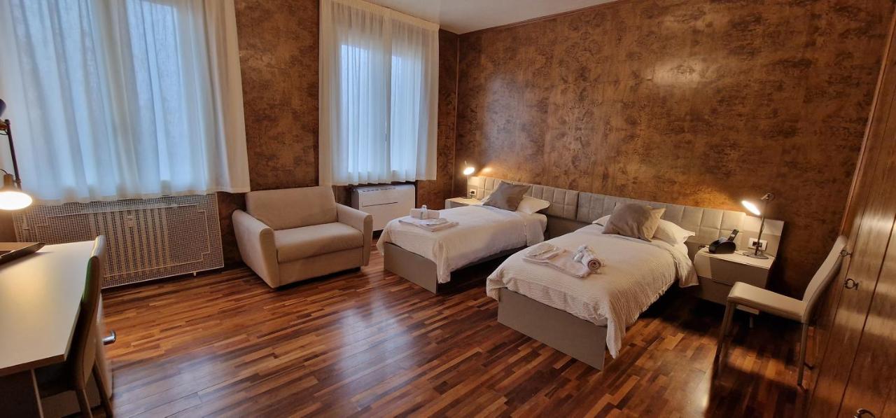 Forumguesthouse Verdi Centro Storico 파르마 외부 사진